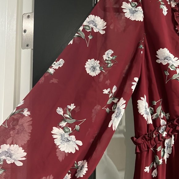 Lulus maxi dress - Picture 4 of 7